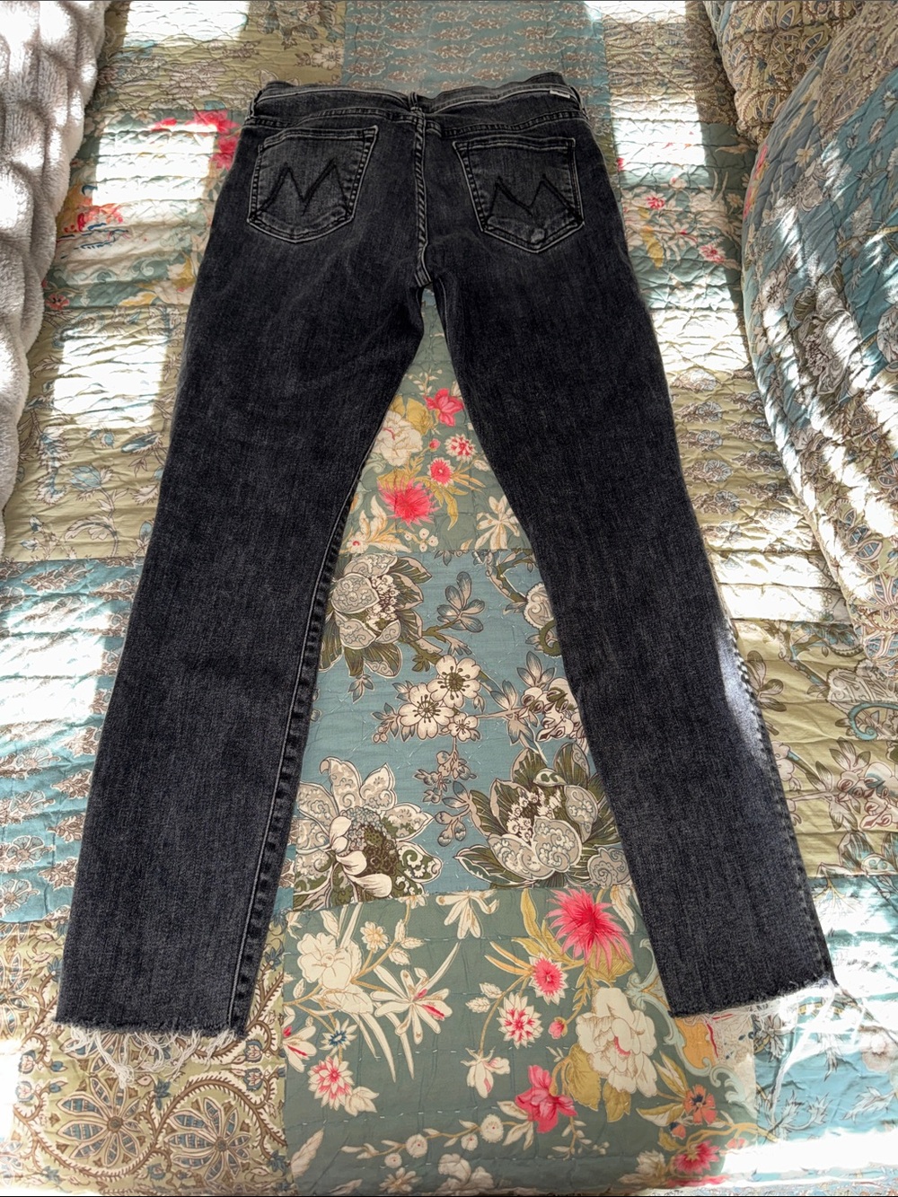 Mother Black Ankle Jeans-Raw Edge The Stunner Ankle Fray